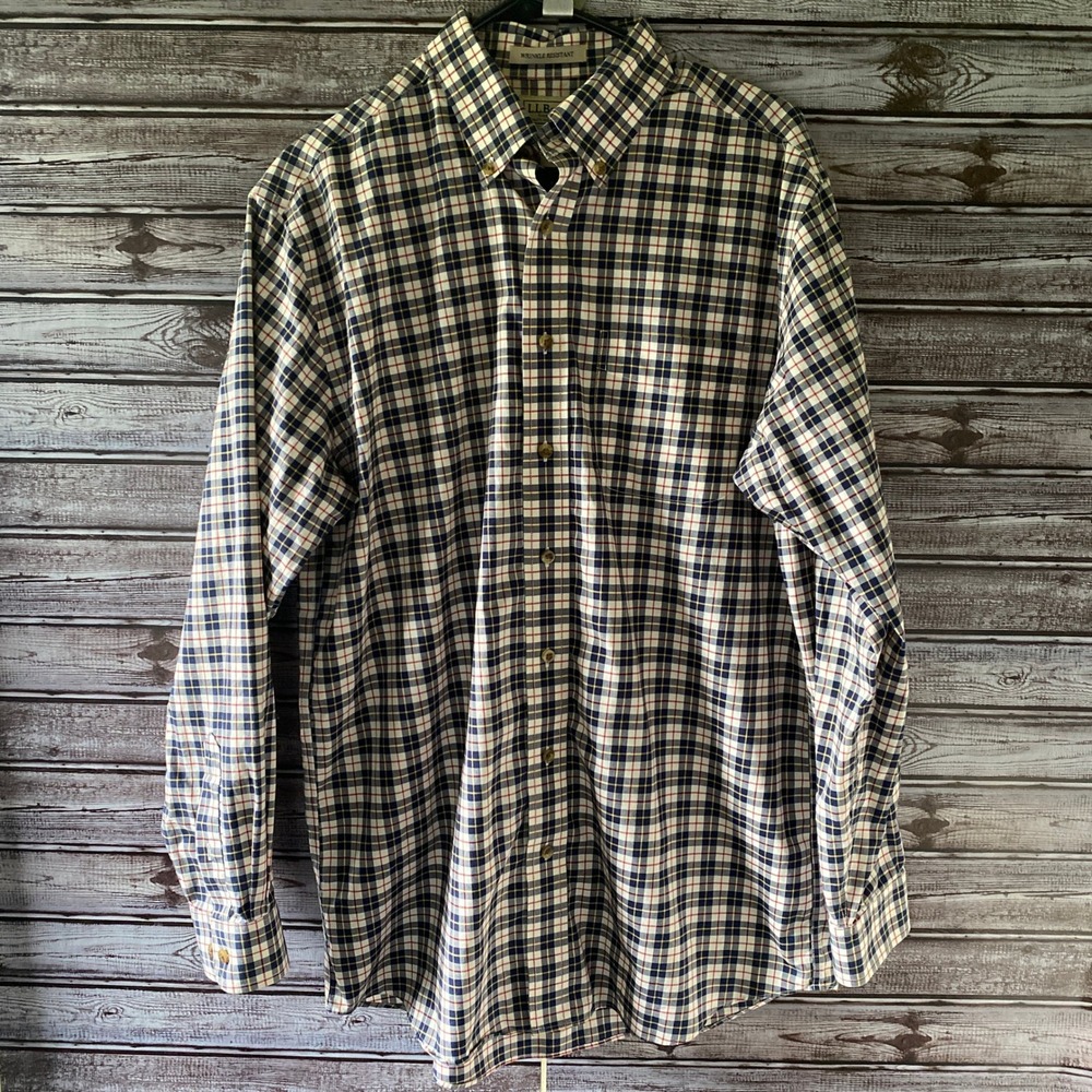 LL Bean Men's Long-Sleeved Button-Down Shirt Size M Tall Plaid Wrinkle-Resistant